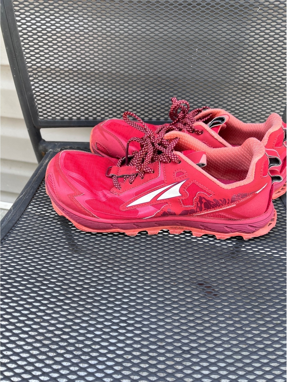 Altra Women's Size 9.5